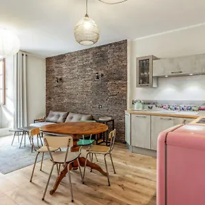 Welkeys - Sainte Claire Appartement Annecy