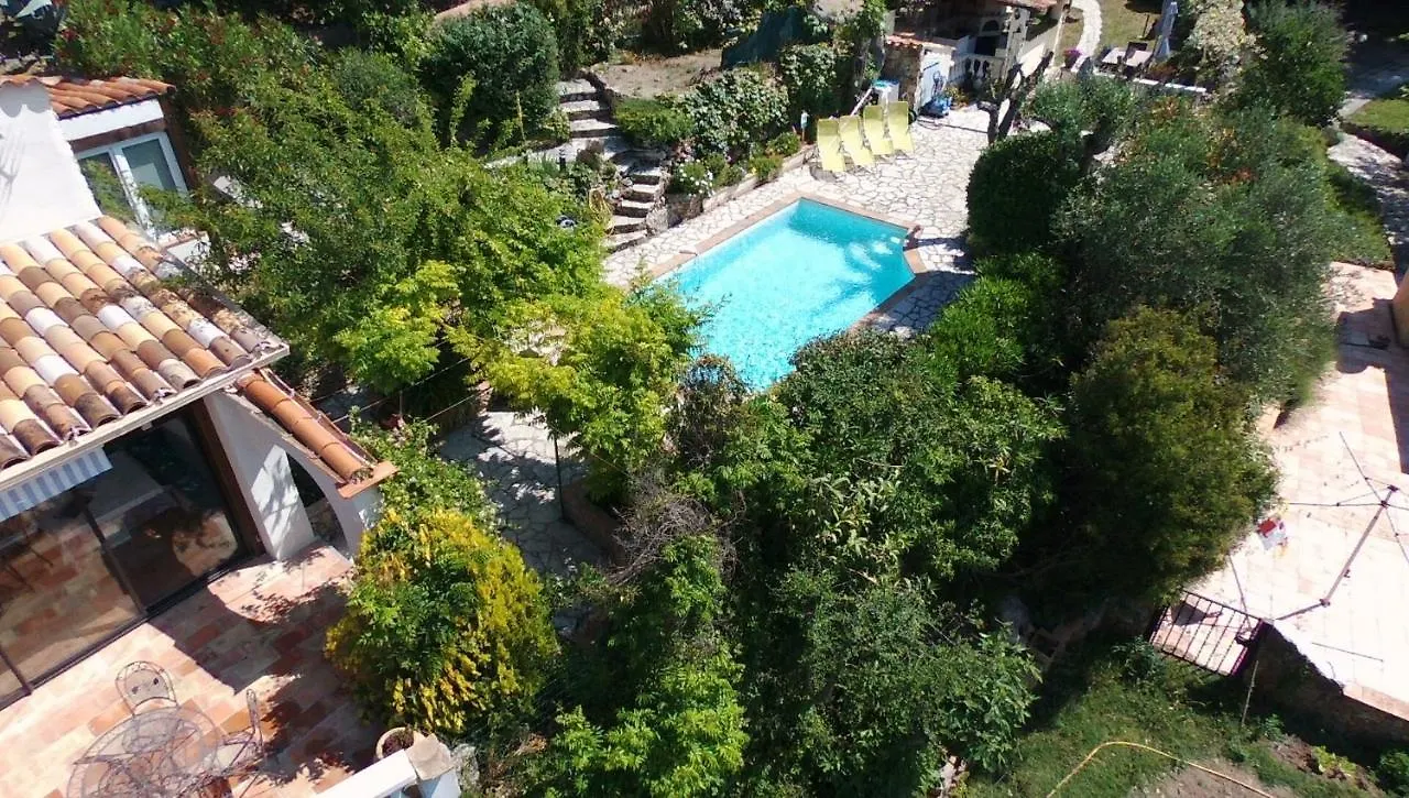 Le Jardin Du Cannet Bagnols-en-Foret Holiday home